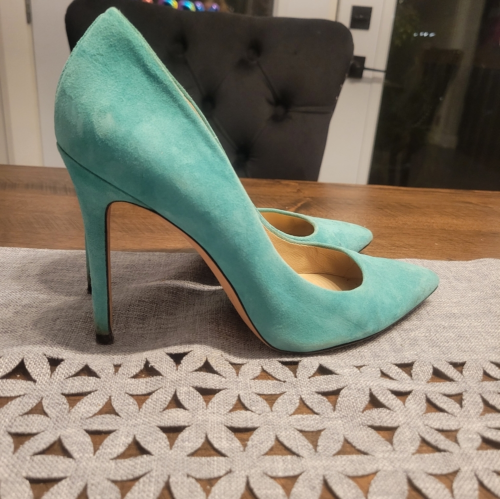 Marciano Pumps